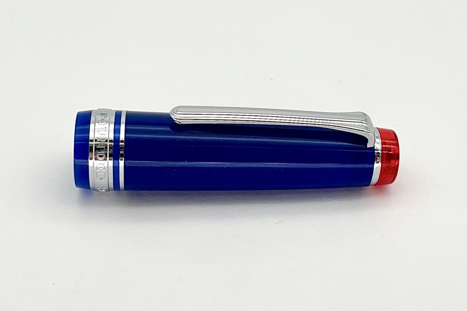 SailorProfessionalGearSunsetOvertheOceanFountainPen_K
